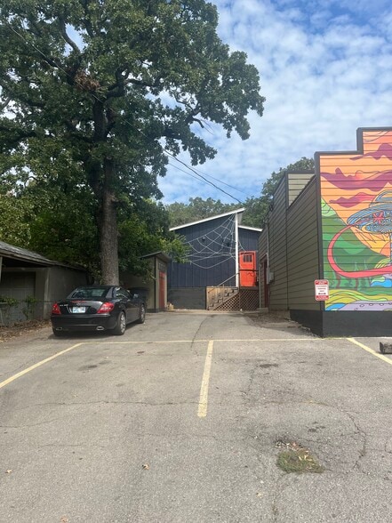 More Photos Of 213 Lake dr, Medicine Park Convenience Store For Sale