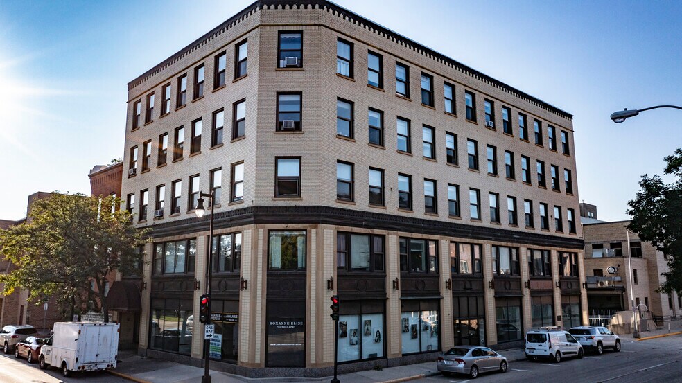 More Photos Of 20 Forest Ave, Fond Du Lac Apartments For Sale