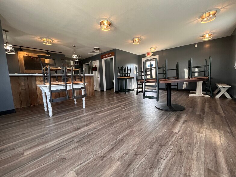 More Photos Of 125 N Adrian Hwy, Lyons Restaurant For Sale