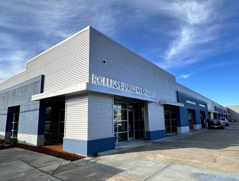 More Photos Of 1305-1331 Rollins Rd, Burlingame Warehouse For Lease