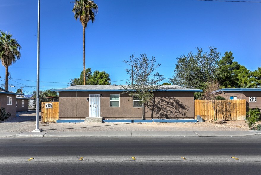 More Photos Of 2117 Donna St, North Las Vegas Apartments For Sale