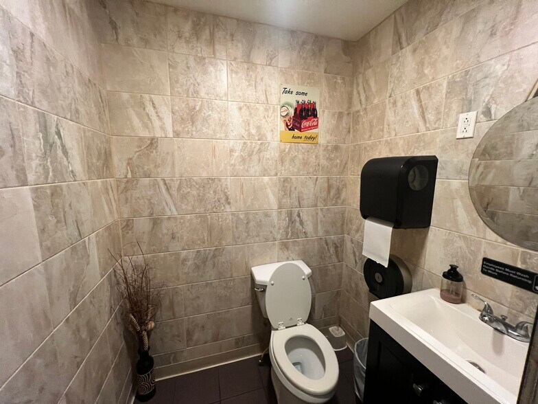 More Photos Of 223 E Main St, Evans City Bar For Sale