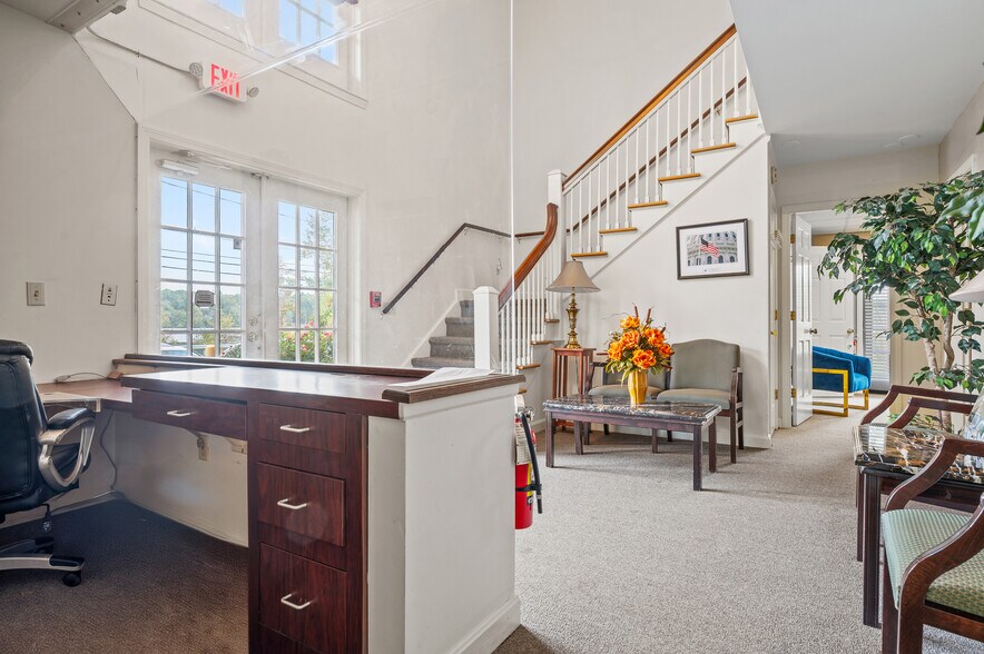 More Photos Of 2 Douglas Pike, Smithfield Office For Sale