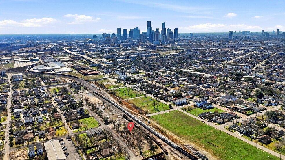 Primary Photo Of 2203 Semmes St, Houston Land For Sale
