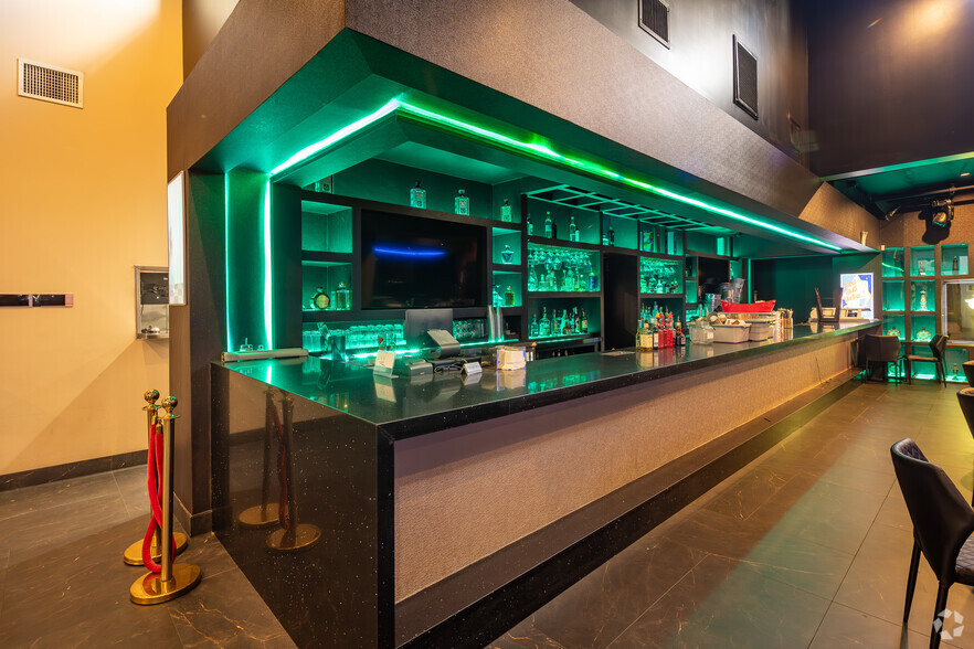 More Photos Of 100 S Main St, Santa Ana Restaurant For Sale