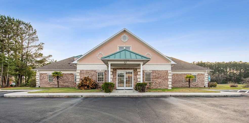 More Photos Of 43 Office Park Dr, Jacksonville Medical For Lease