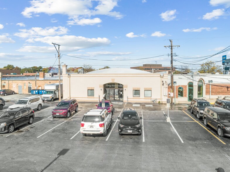 More Photos Of 4861 W 95th St, Oak Lawn Medical For Lease