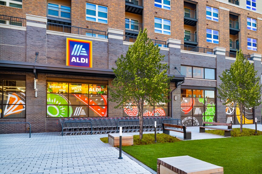 More Photos Of 2803 Poag St, Alexandria Apartments For Lease