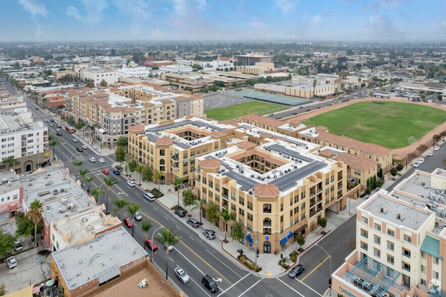 More Photos Of 428 W Main St, Alhambra Apartments For Lease