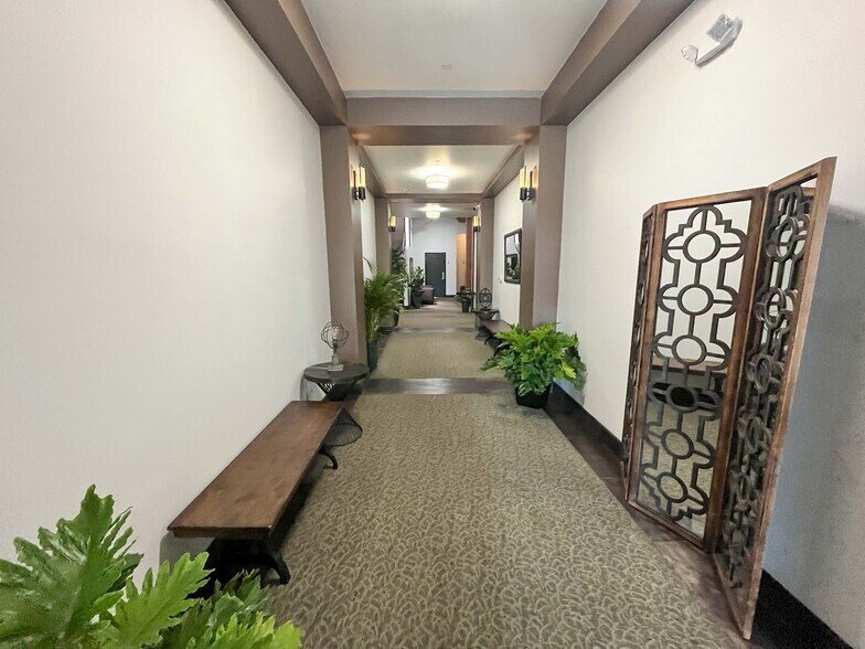 More Photos Of 249 Liberty St NE, Salem Storefront For Lease