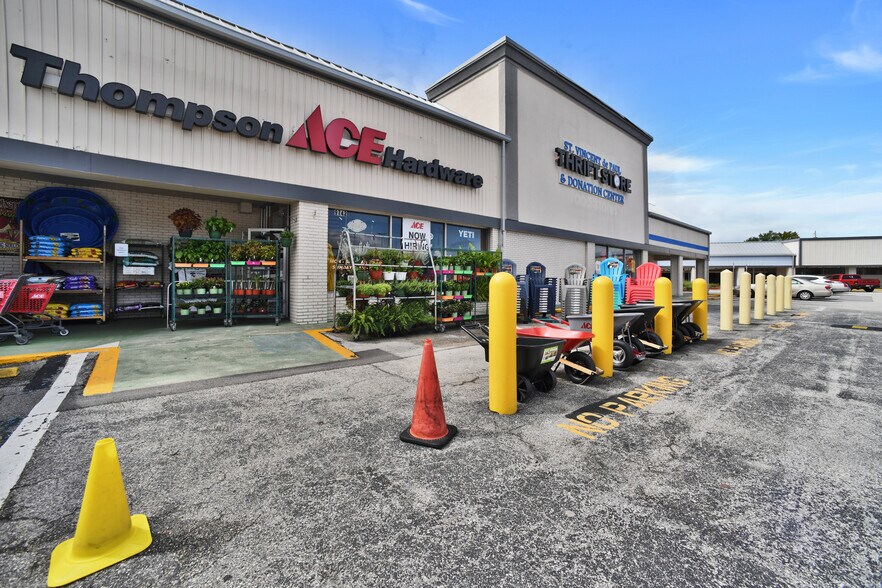 More Photos Of 9700 San Jose Blvd, Jacksonville Unknown For Lease