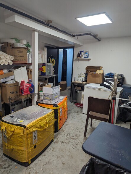 More Photos Of 726-728 Courtlandt Ave, Bronx Restaurant For Lease