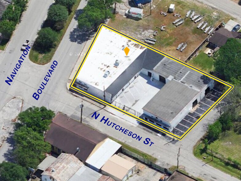 More Photos Of 3602 Navigation Blvd, Houston Freestanding For Sale