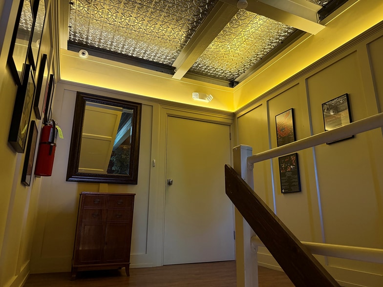 More Photos Of 13 Myrtle St, Manhasset Flex For Sale