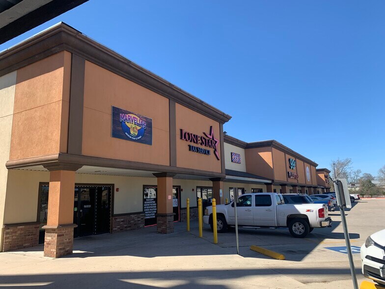 More Photos Of 2949 College St, Beaumont Freestanding For Lease