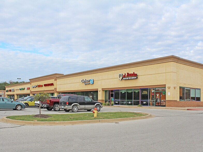 Primary Photo Of 500-575 Warren County Ctr, Warrenton Unknown For Lease