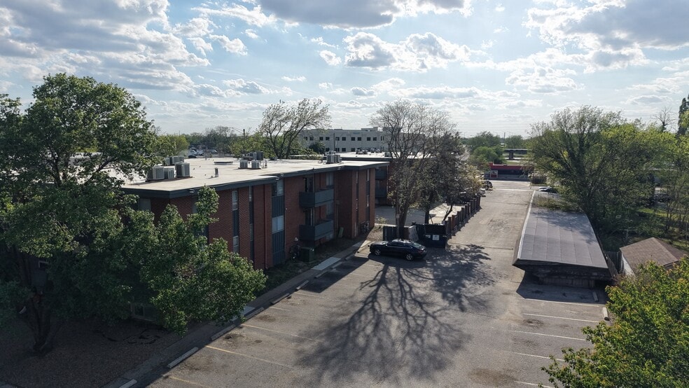 More Photos Of 2510 E Lincoln St, Wichita Apartments For Sale