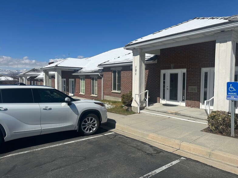 Primary Photo Of 11576 S State St, Draper Medical For Lease