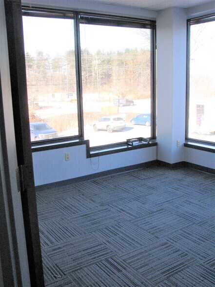 More Photos Of 330 Borthwick Ave, Portsmouth Medical For Sale