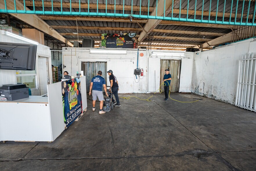 More Photos Of 1217 NW 21st St, Miami Refrigeration Cold Storage For Lease