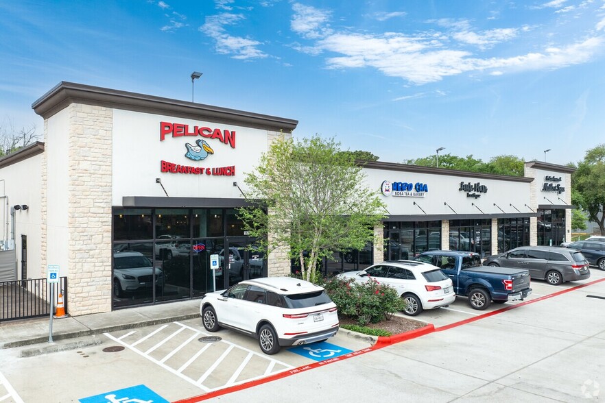 Primary Photo Of 802 S Friendswood Dr, Friendswood Storefront Retail Office For Lease