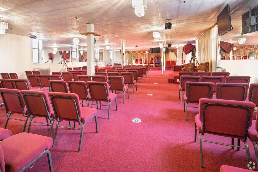 More Photos Of 224 Shepherd Ave, Brooklyn Religious Facility For Sale