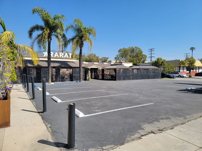 More Photos Of , Glendale Unknown For Sale