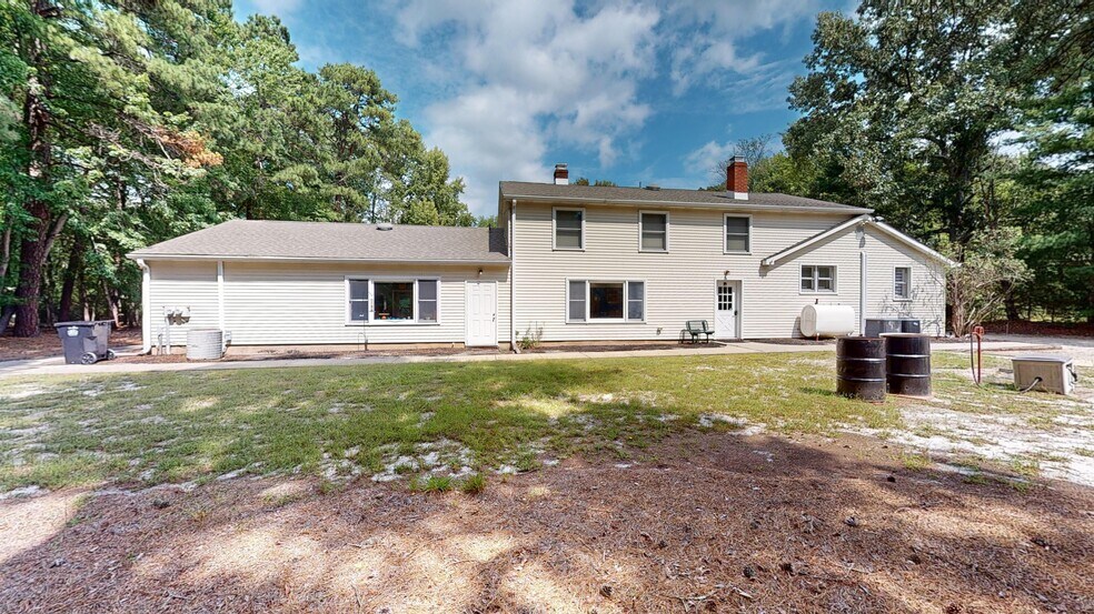 More Photos Of 172 Tuckerton Rd, Medford Office For Sale