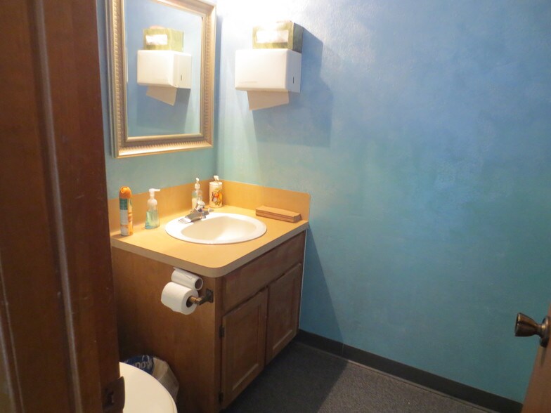 More Photos Of 11001 Fondren Rd, Houston Freestanding For Lease