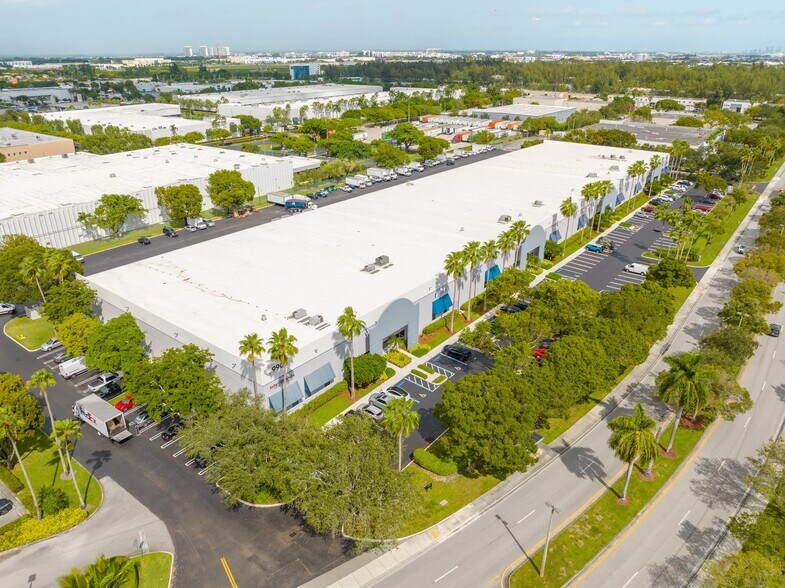 Primary Photo Of 10000 NW 17th St, Miami Warehouse For Lease