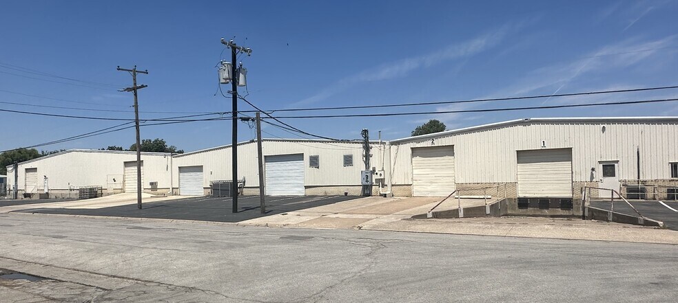 More Photos Of 5909 Eden Dr, Haltom City Unknown For Lease