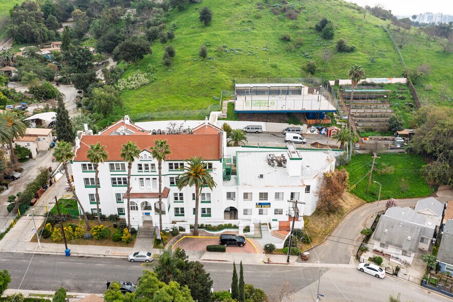 More Photos Of 234 E Avenue 33, Los Angeles Schools For Sale