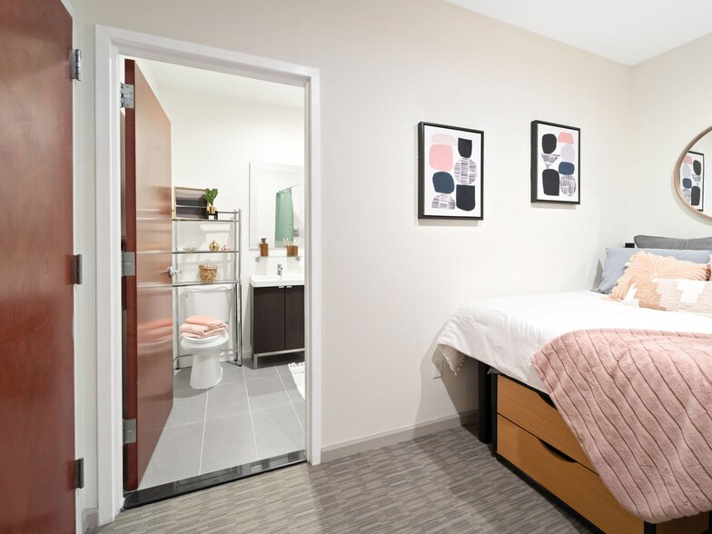 More Photos Of 19-21 Chenango St, Binghamton Apartments For Sale