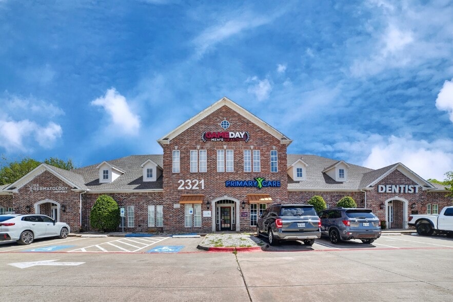Primary Photo Of 2321 Ira E Woods Ave, Grapevine Medical For Lease
