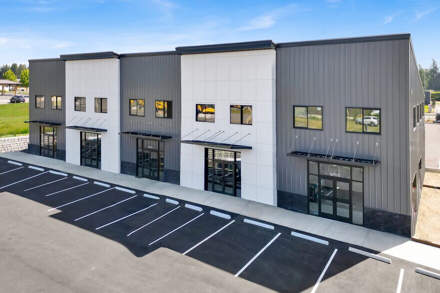 More Photos Of 115 Duffner, Lynden General Retail For Lease