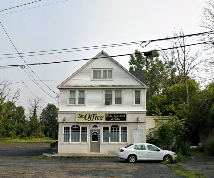 Primary Photo Of 2319 Niagara Falls Blvd, Wheatfield Township Restaurant For Sale