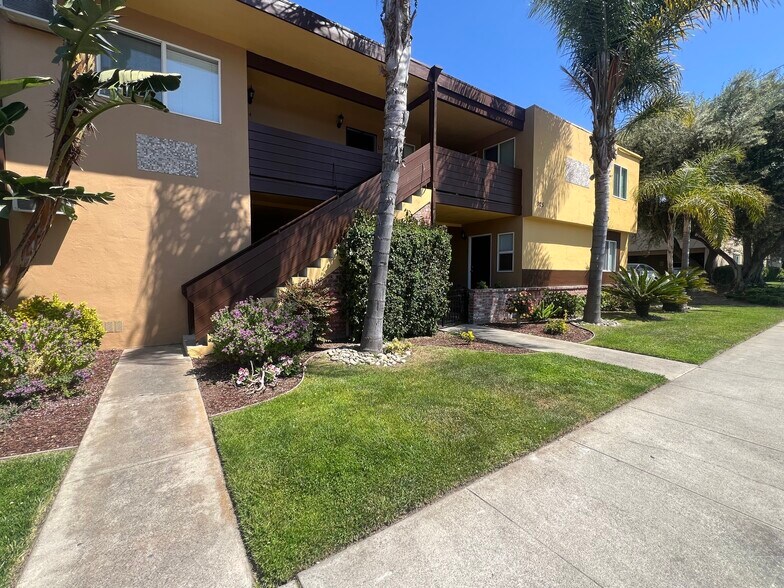 More Photos Of 925 Pomeroy Ave, Santa Clara Apartments For Sale