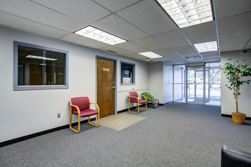 More Photos Of 225 S Academy Blvd, Colorado Springs Office For Sale