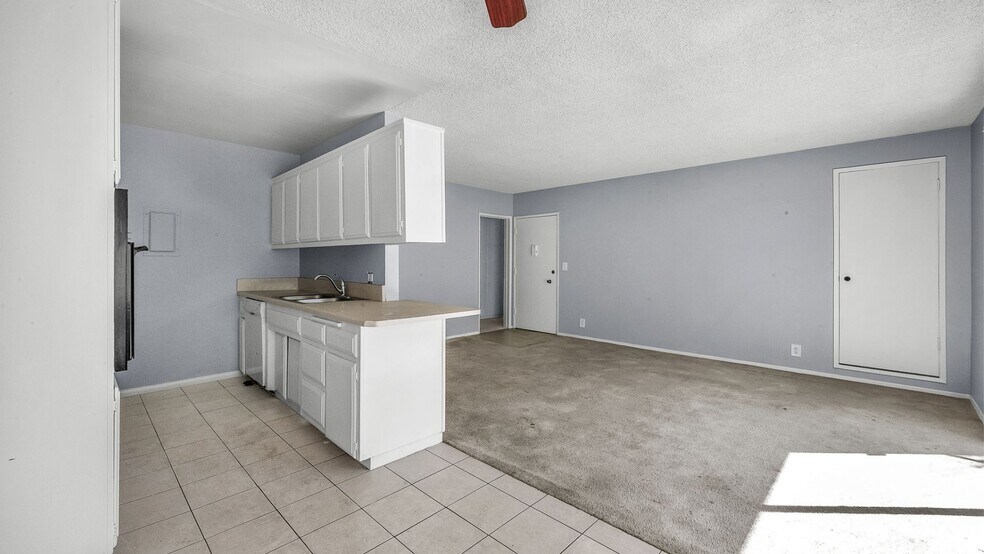 More Photos Of 4215 Vineland Ave, Studio City Apartments For Sale