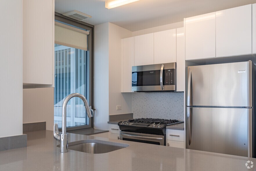 More Photos Of 606 W 57th St, New York Multifamily For Sale
