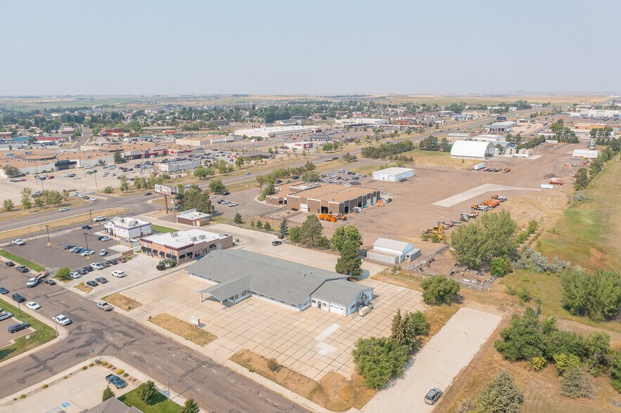 More Photos Of 227 16th St W, Dickinson Skilled Nursing Facility For Sale