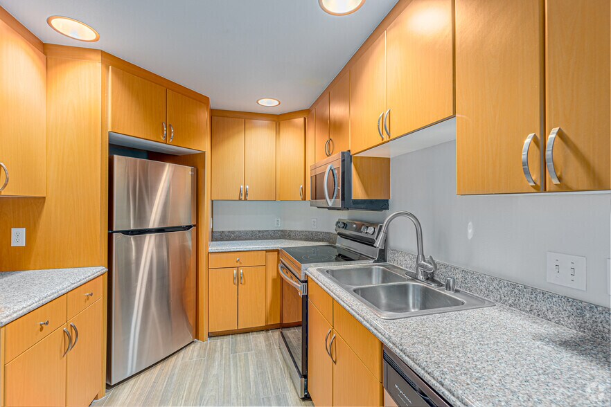 More Photos Of 1455 Kettner Blvd, San Diego Apartments For Lease