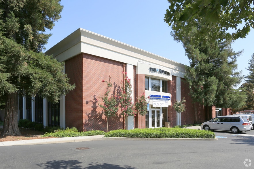 More Photos Of 401-403 Davis St, Vacaville Office For Sale