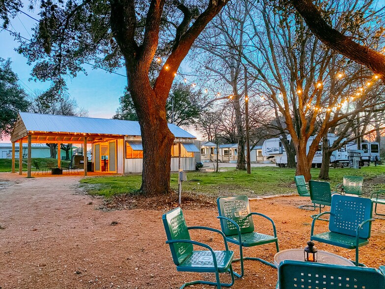 More Photos Of 14818 US-290 E, Stonewall Hotel For Sale