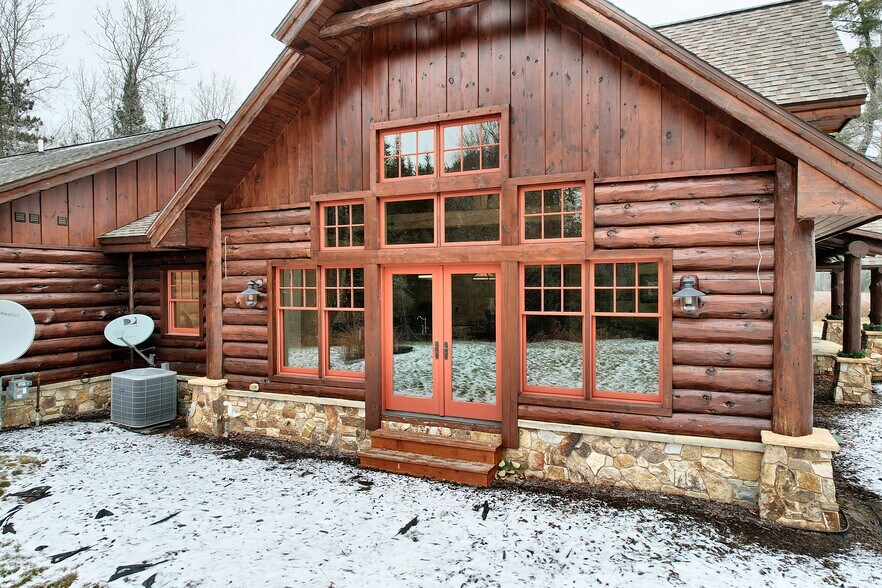 More Photos Of 5771 US Highway 45, Land O Lakes Office For Sale