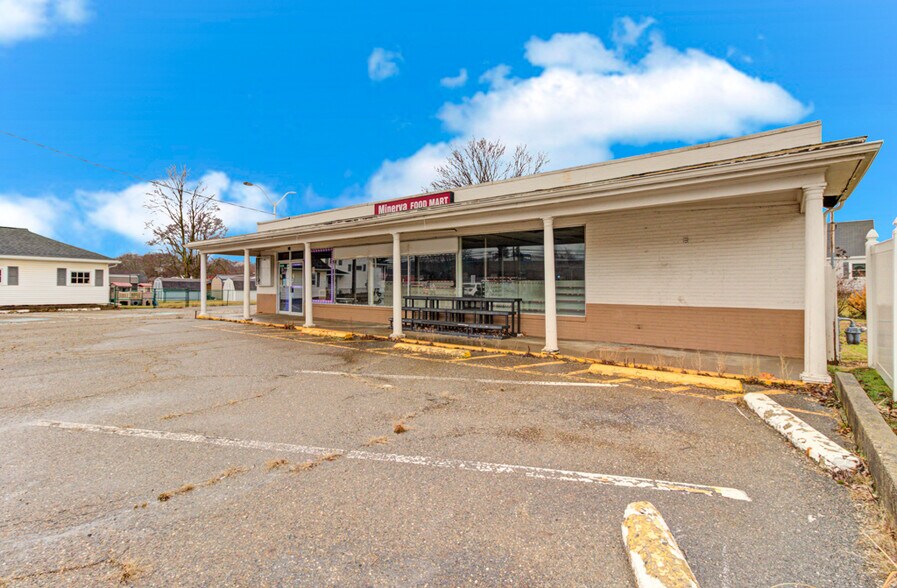 More Photos Of 726 E Lincolnway, Minerva General Retail For Sale