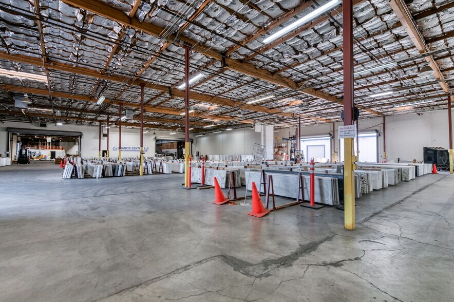 More Photos Of 5333 N Cornelia Ave, Fresno Warehouse For Sale