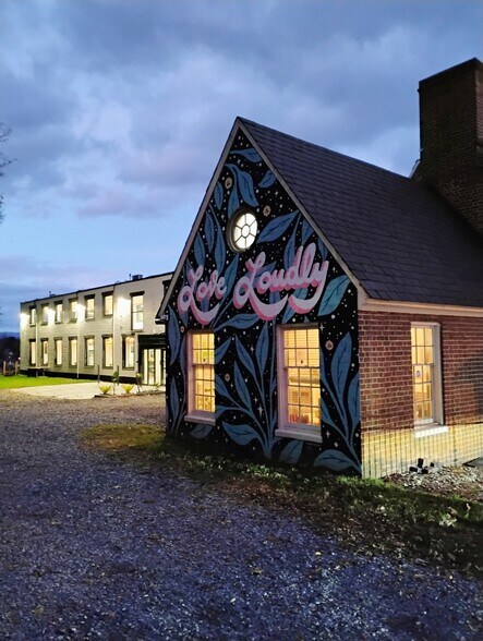 More Photos Of 409 5th St, Lynchburg Storefront Retail Office For Lease