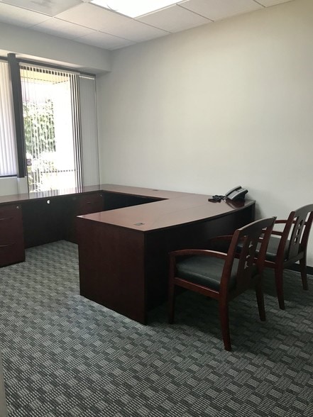 More Photos Of 1400 N Dutton Ave, Santa Rosa Medical For Sale