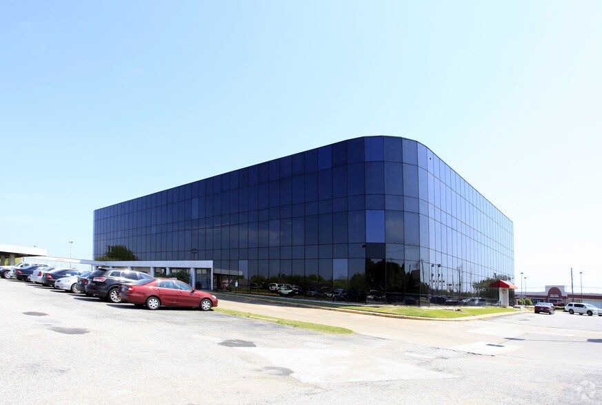 More Photos Of 2440 Texas Pky, Missouri City Office For Lease
